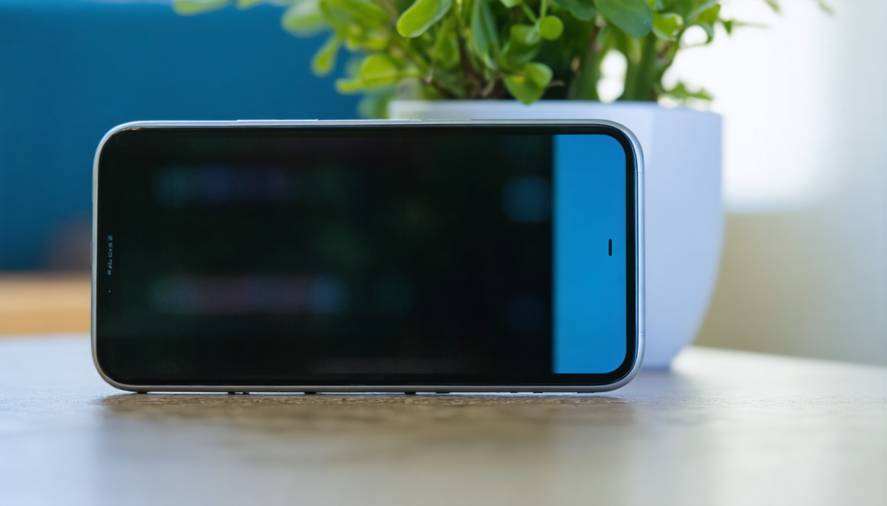 The Quiet Power Struggle Shaping the Smartphone Industry